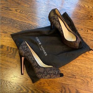 Coye‎ Nokes heels 39.5